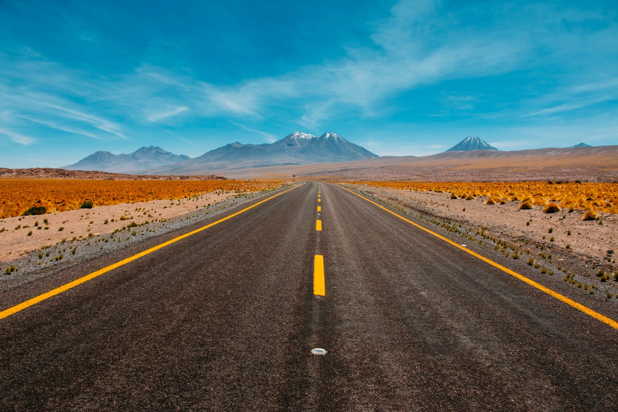 /d3vyce/blog/media/branch/renovate/actions-checkout-5.x/content/writeup-ctf/writeup-road-thm/featured.webp